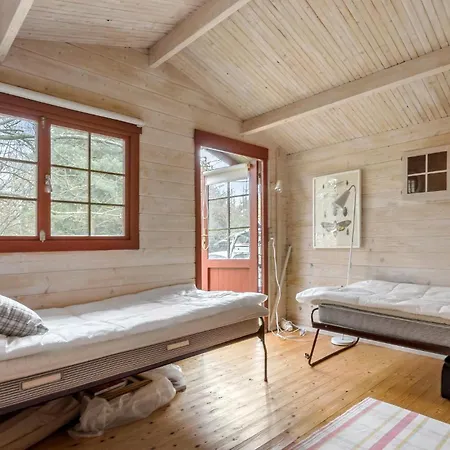 3 Bedroom Stunning In *