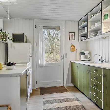 Holiday home 3 Bedroom Stunning In Glesborg
